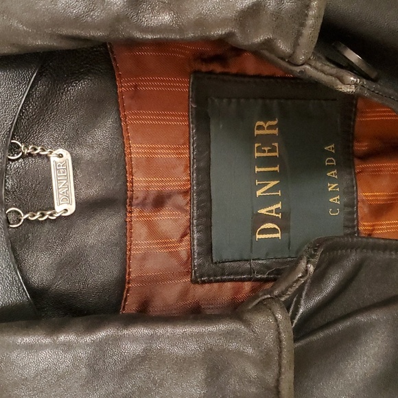 💝 SOLD🎉🎉Danier leather jacket🔥 - Picture 2 of 15